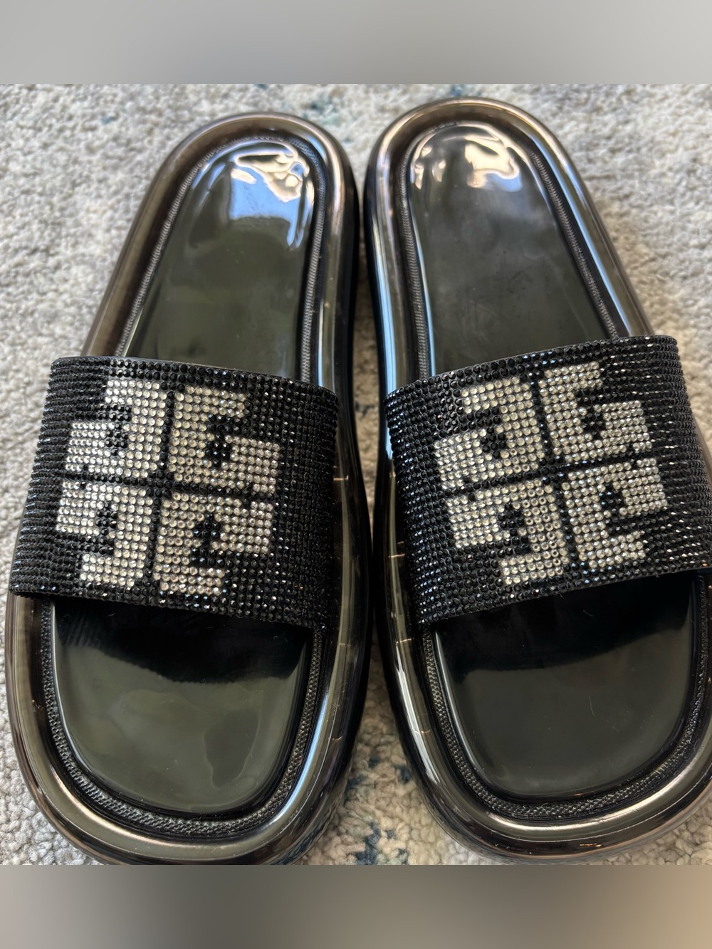 Tori Burch crystal bubble jelly slides Black and silver jeweled sz 8